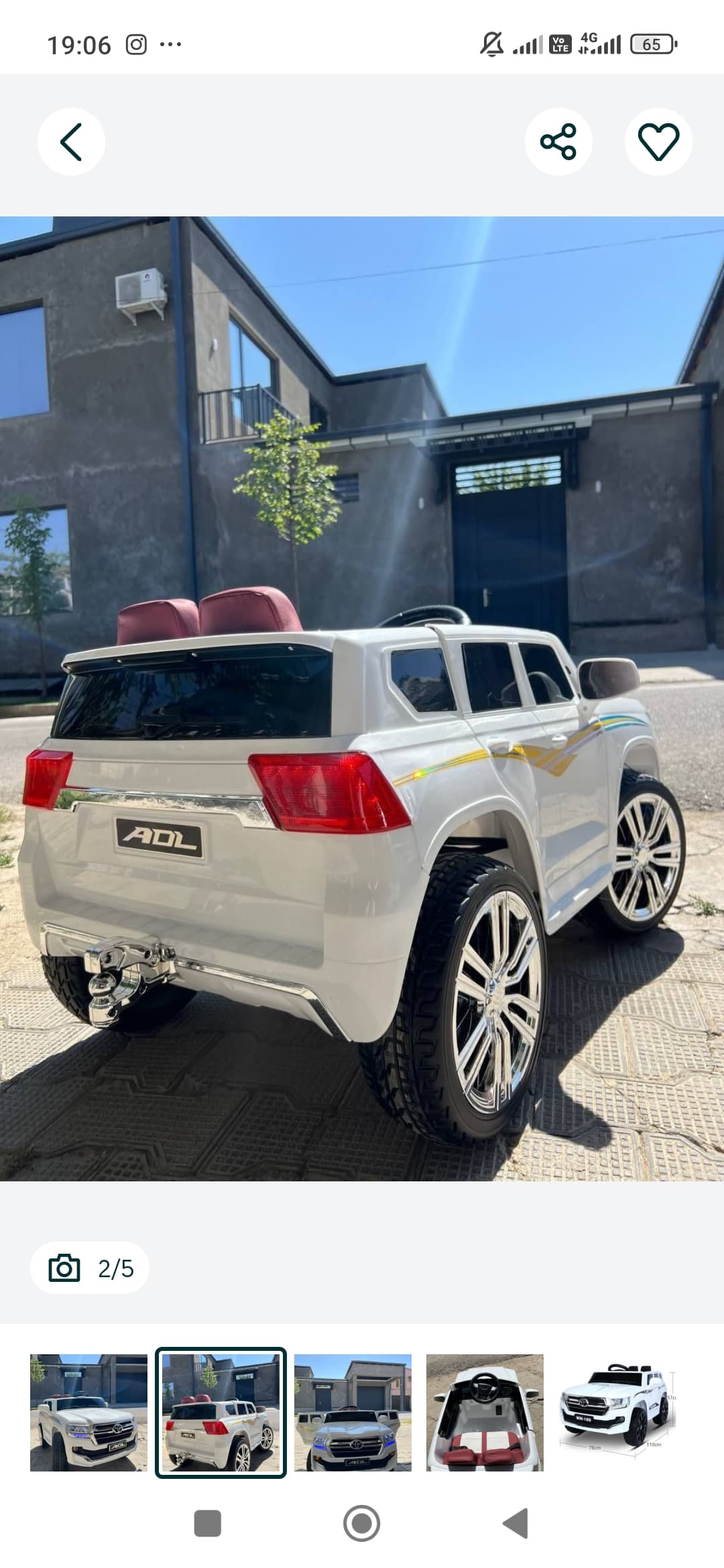 Toyota bolalar mashinasi