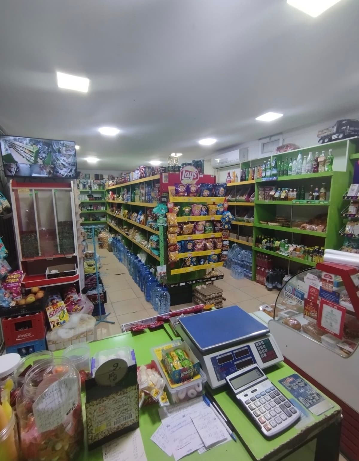 Yurib turgan dökon ijaraga beriladi 400$