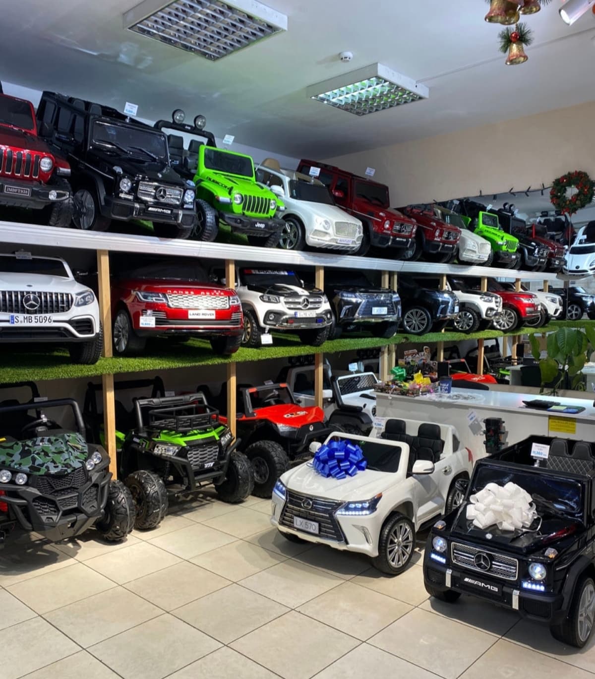 Bolalar elektr avtomobili