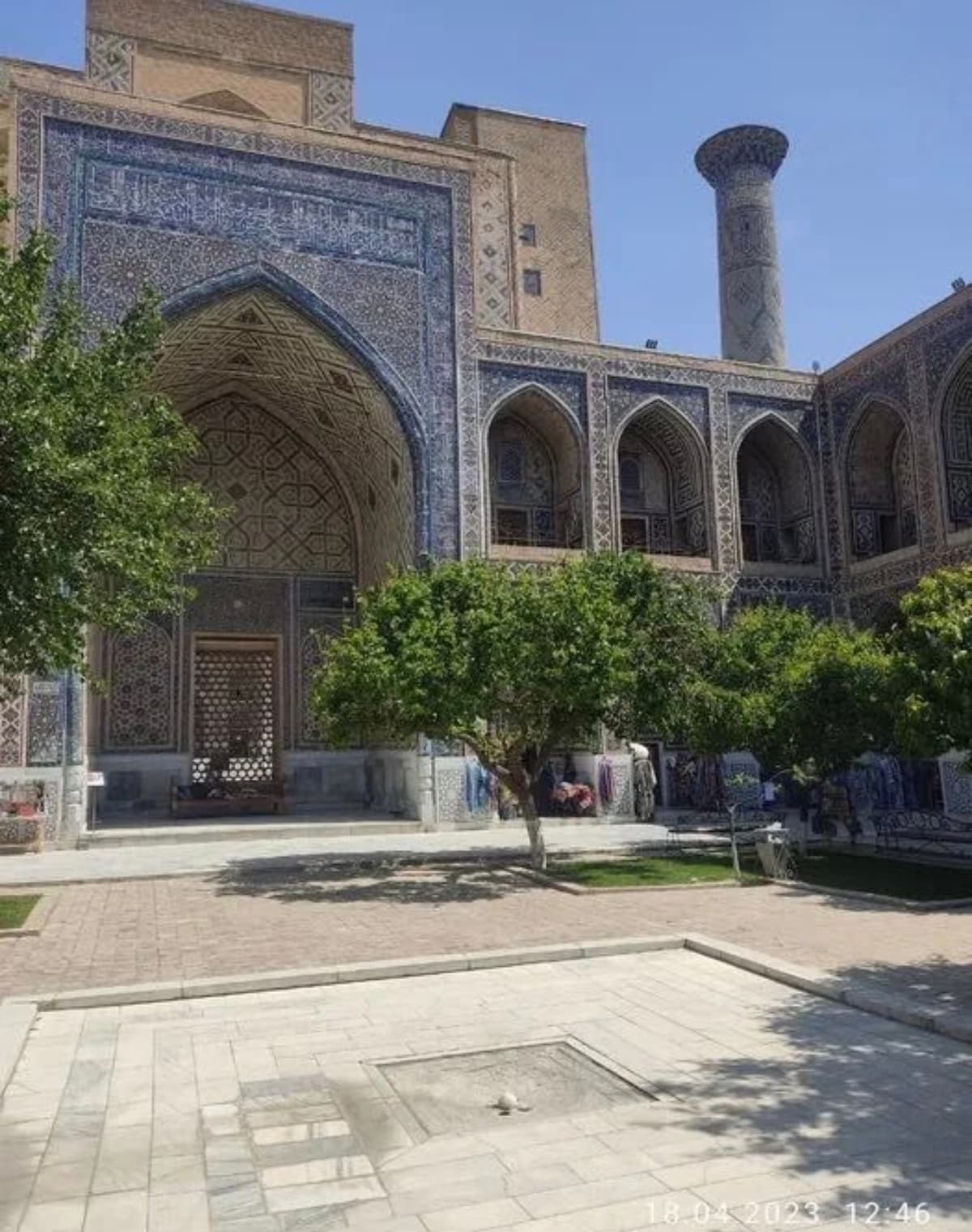 Tog'larga va Samarqandga ekskursiyalar, turlar. Hyundai mikroavtobuslari, elektromobillar