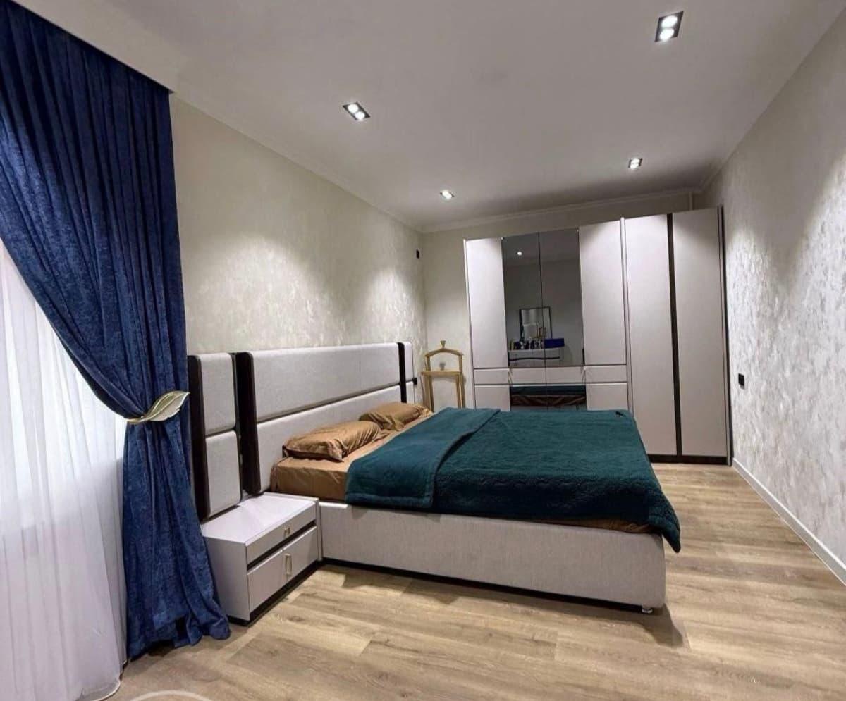 SHOSHILINCH NARX!! 4/1/4 90m2 G'isht! Maksim Gorkiy !! Biy balkon 2 ga 12