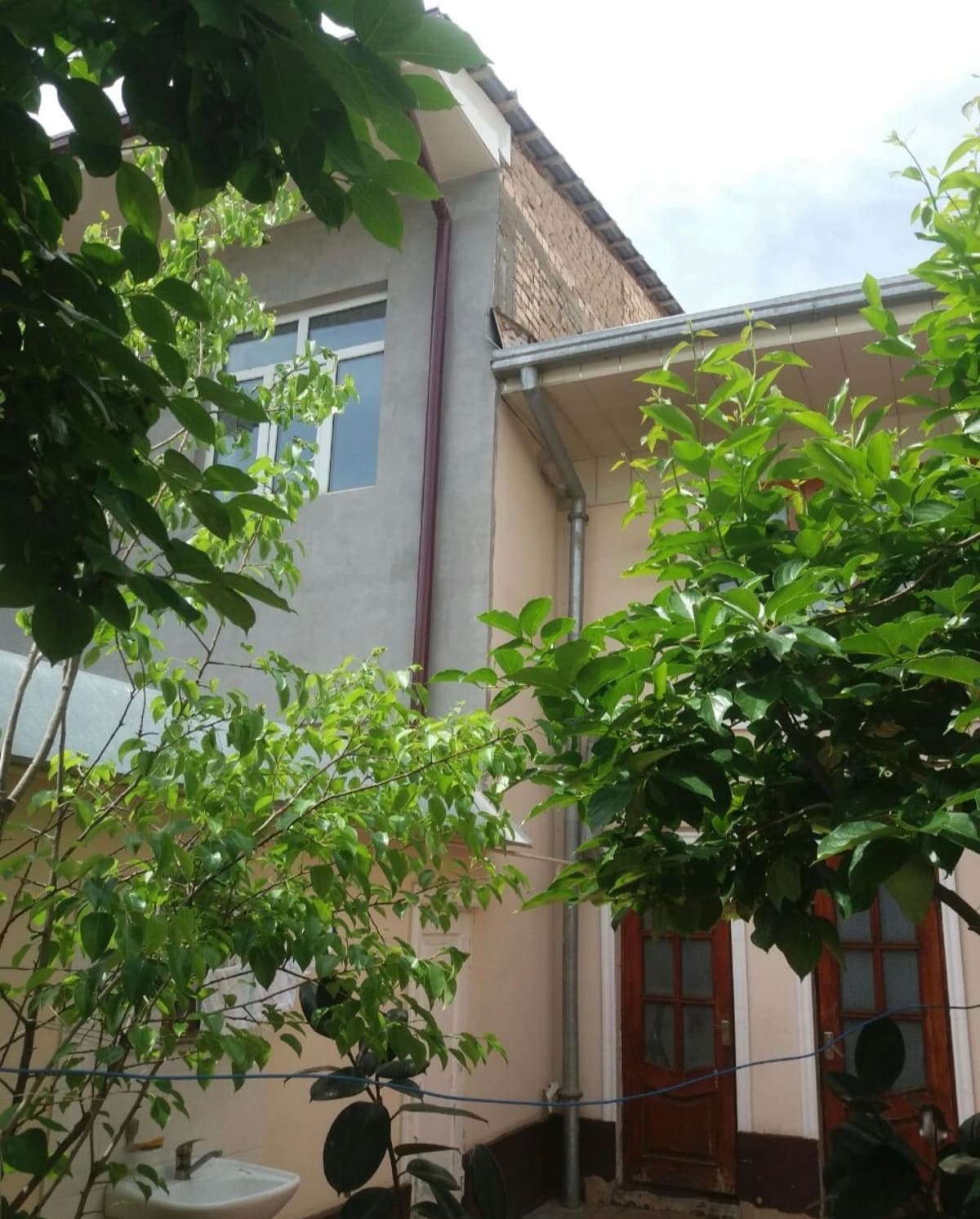 Syujet sotuvda. Katta kozirobod Kushchinor kuchasi 48-uy