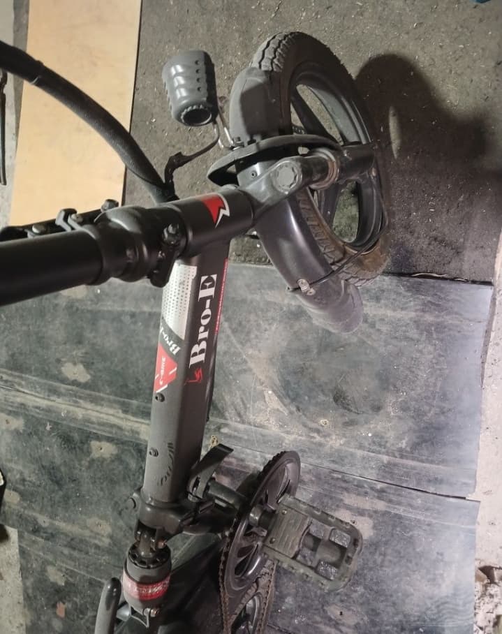 Bolalar uchun elektr velosiped