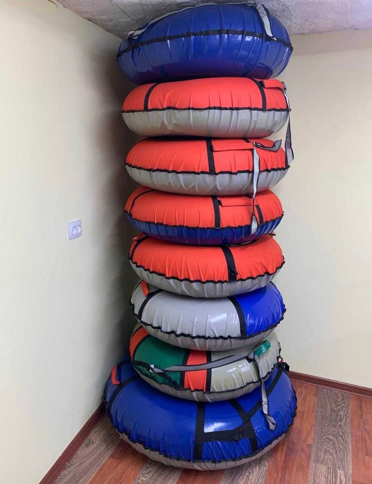 Sleds Tubes