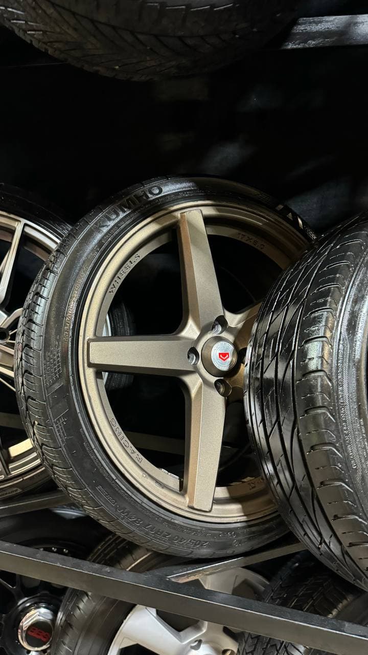 Vossem Gold R17/205/40 koreski Kumho balonda holati zor