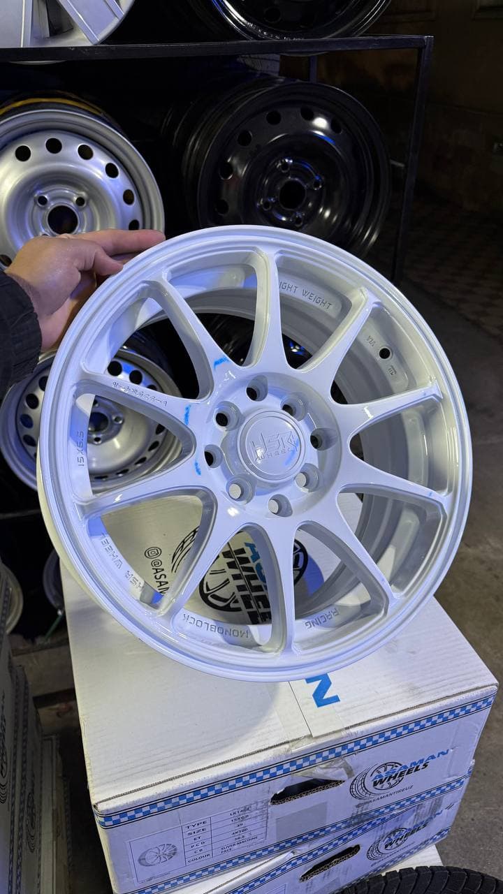 Yangi variant R15 diska