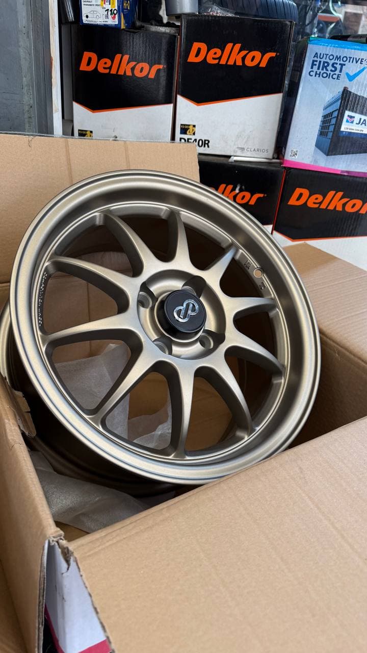 Enkei R15 4/100 massla Sport 5kg li diskala keldi