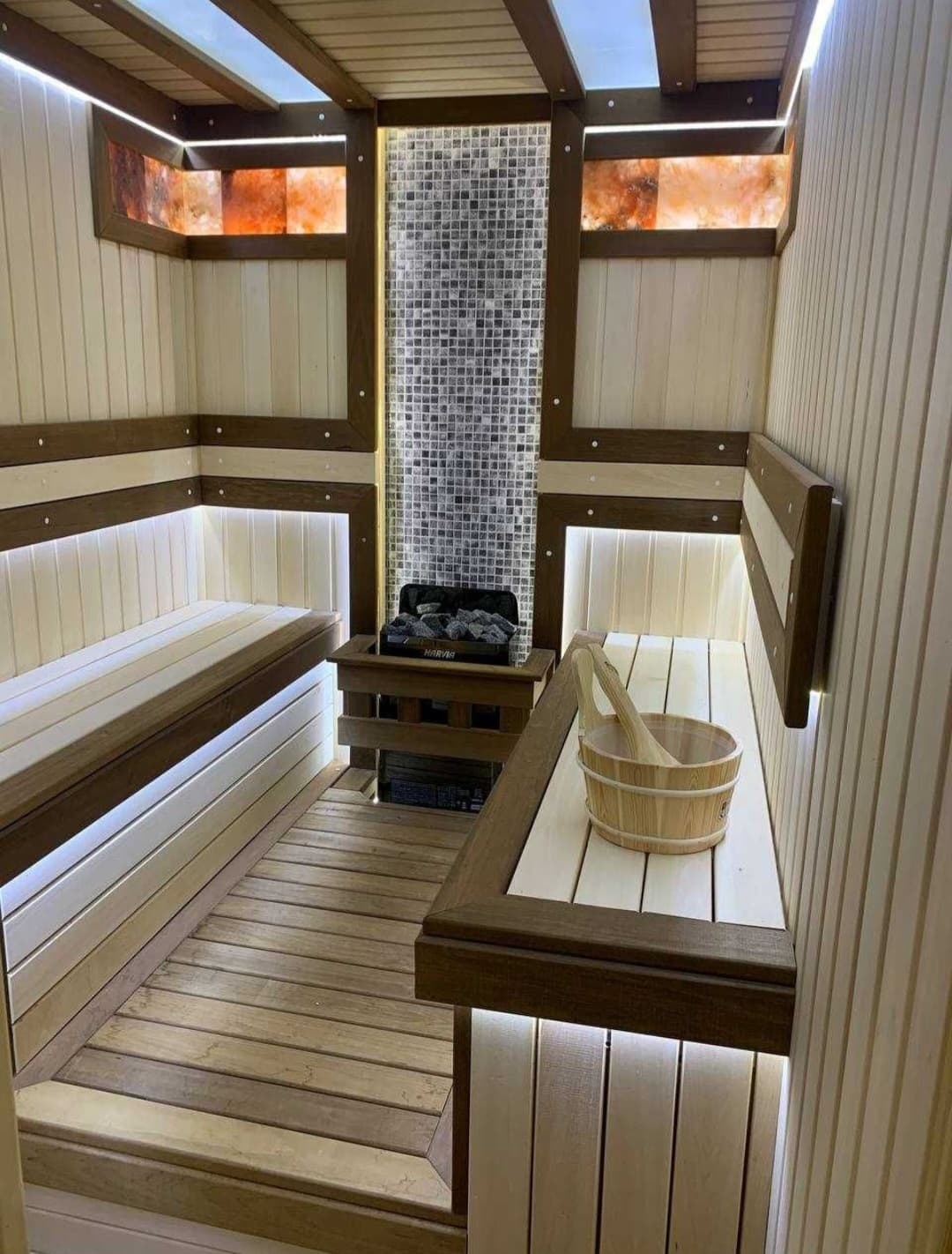 Toshkentdan 5 km uzoqlikda joylashgan dacha ijaraga beriladi. Qibrayda sauna va basseynli dacha egasidan ijaraga beriladi.