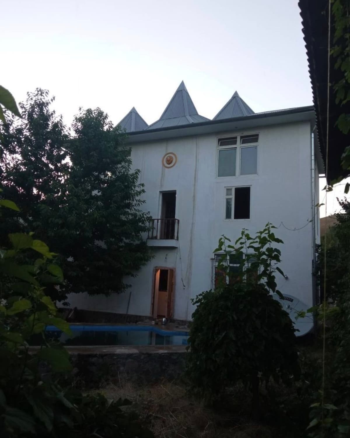 3rd floor cottage in Khumsan