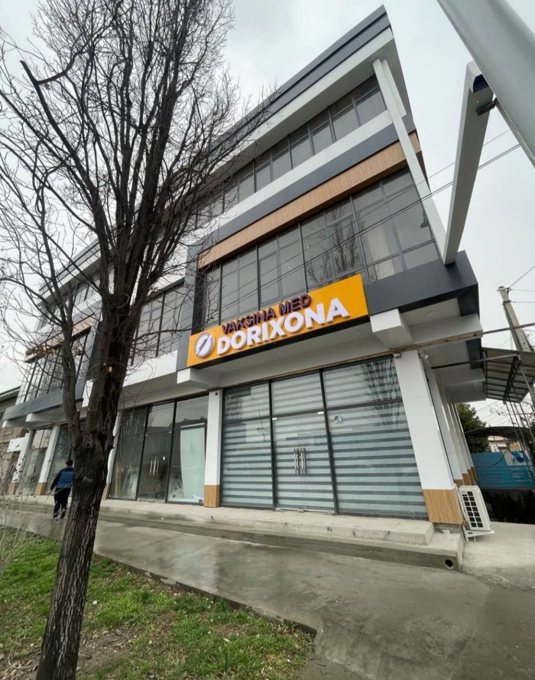 3 Kumarik ko'chasi aeroporti alohida binosi sotuvda