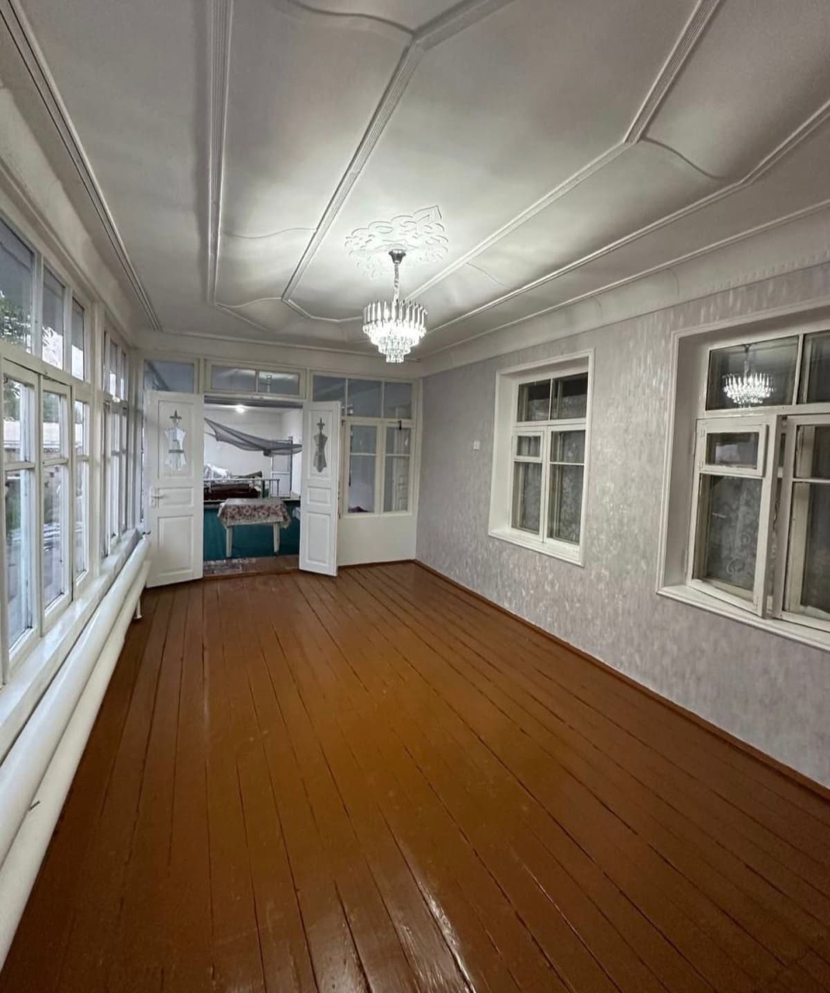 Uchastka koʻk saroy 45500$