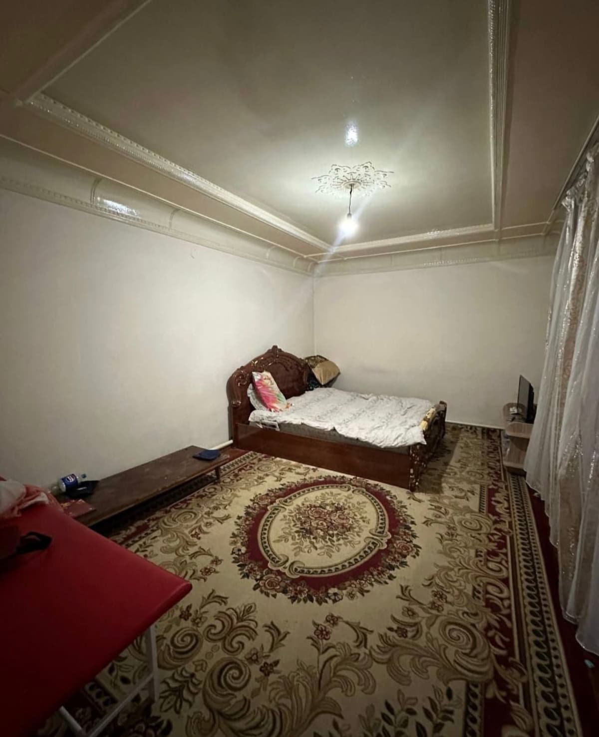 Uchastka koʻk saroy 45500$