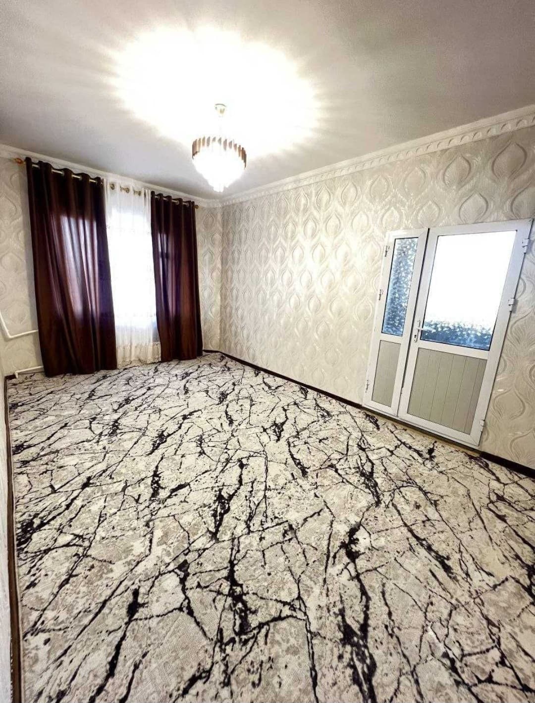 Chilonzor 20 da 1 xona 45 m2