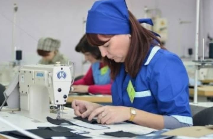 Tikuvchi ayollar kerak 20 ta