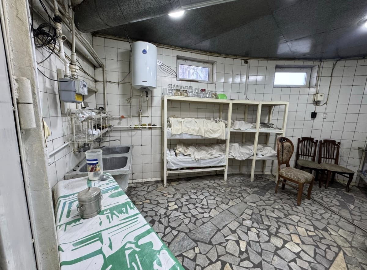 Buxoroda Restorant ijaraga beriladi. 100+m2 Sherbudin ro’parasida