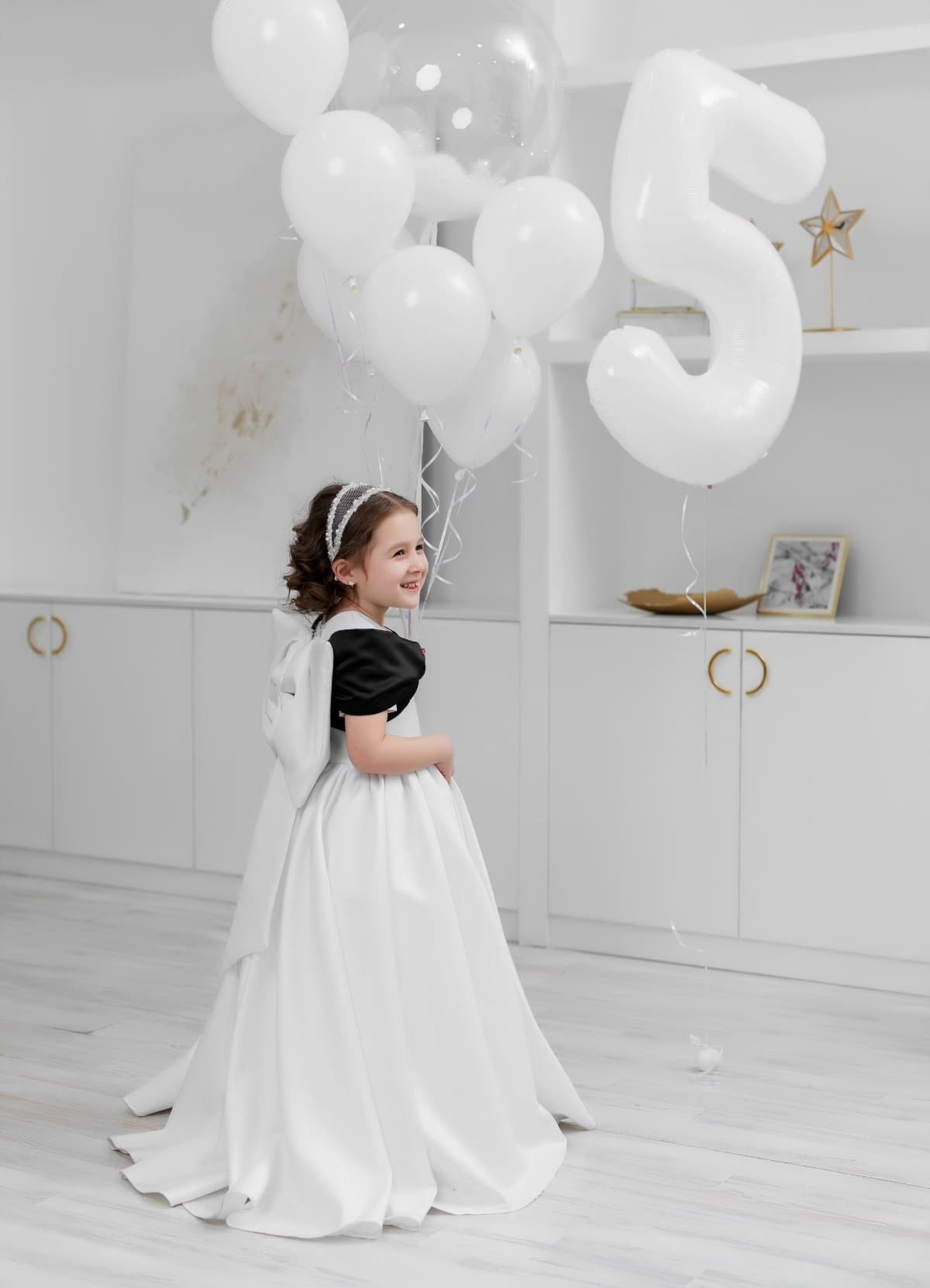самые шикарные платья на прокат