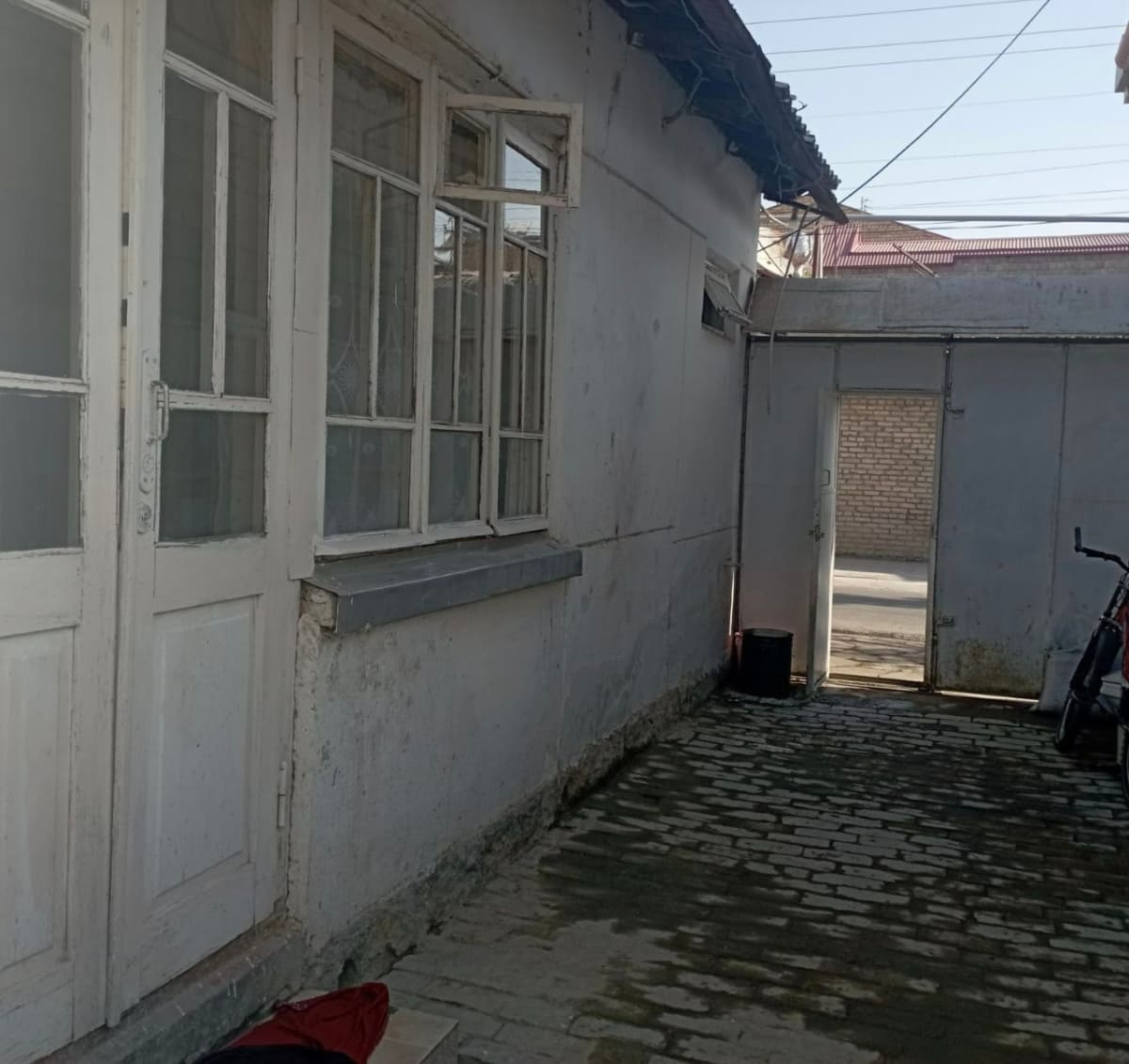 Hovli ijaraga beriladi ugil bollarga