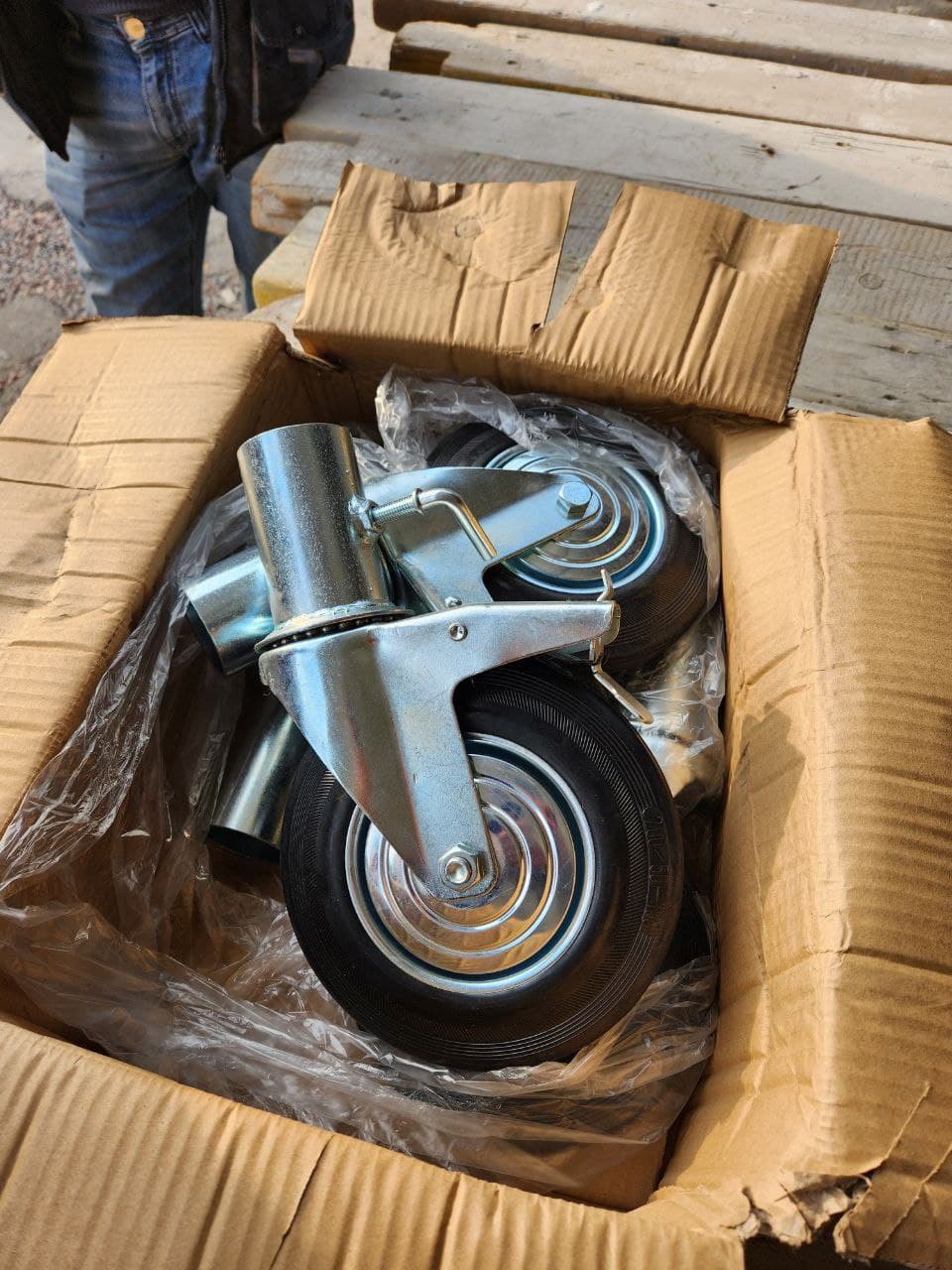 Lesa uchun Eng yaxwi balonArendaga 5.000 dan donasi.