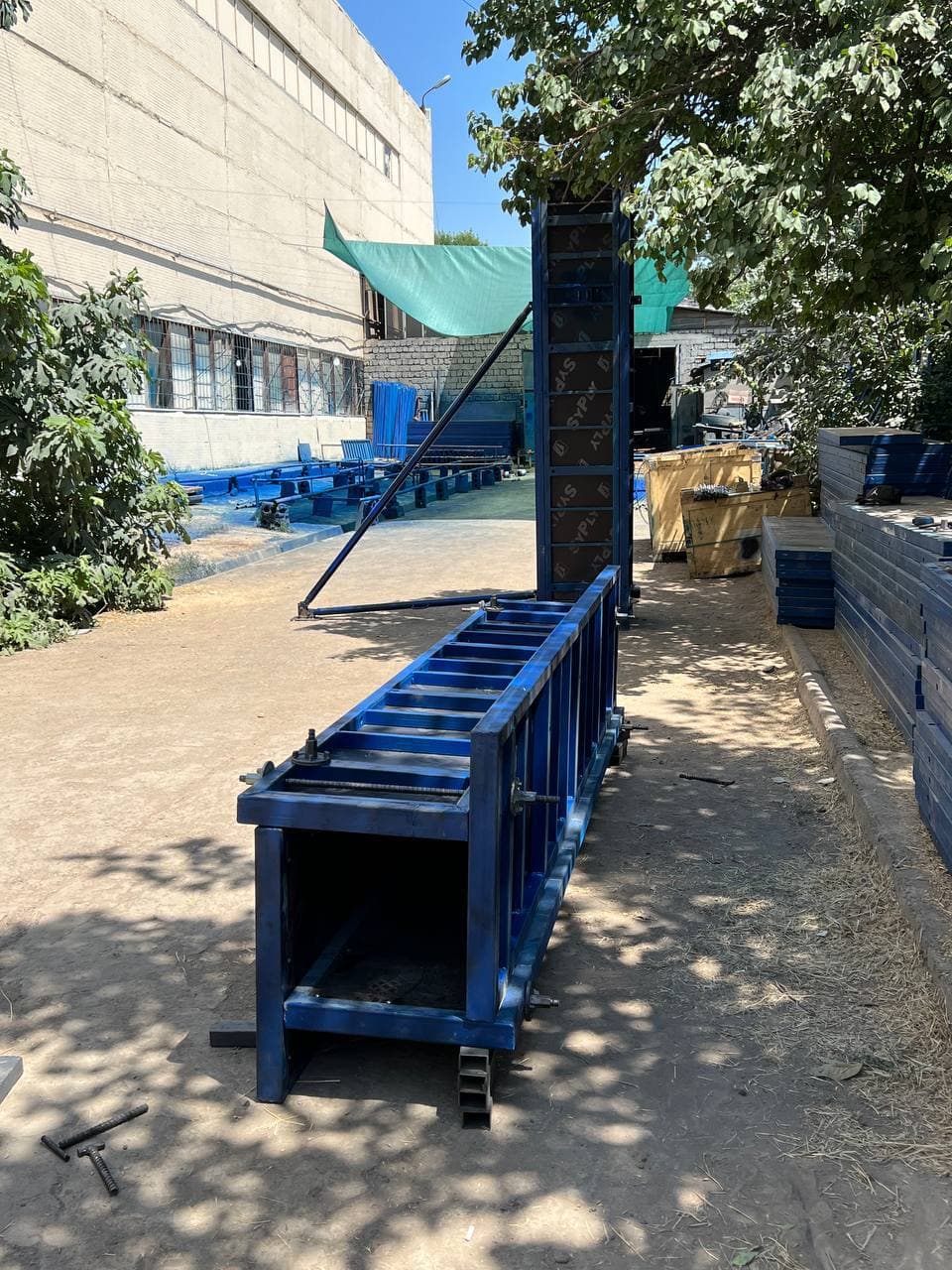 прокат опалубки стойки леса