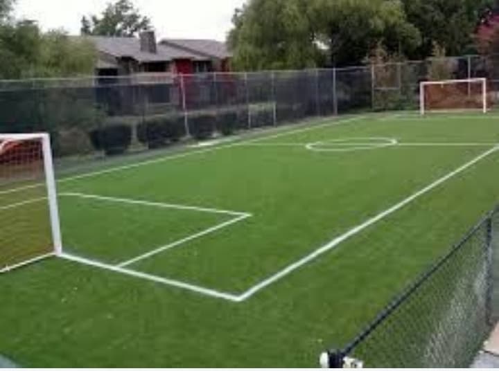 arenda futbol poliya