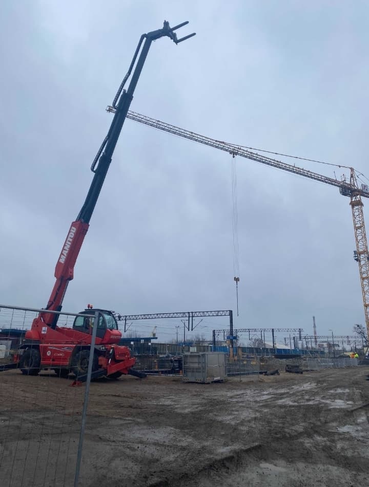 Xizmatlar Manitou Telehandler. Har qanday to'lov turi