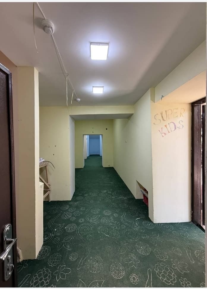 Rent Five hundred 183 m2 for kindergarten, clinic, office, training center, club