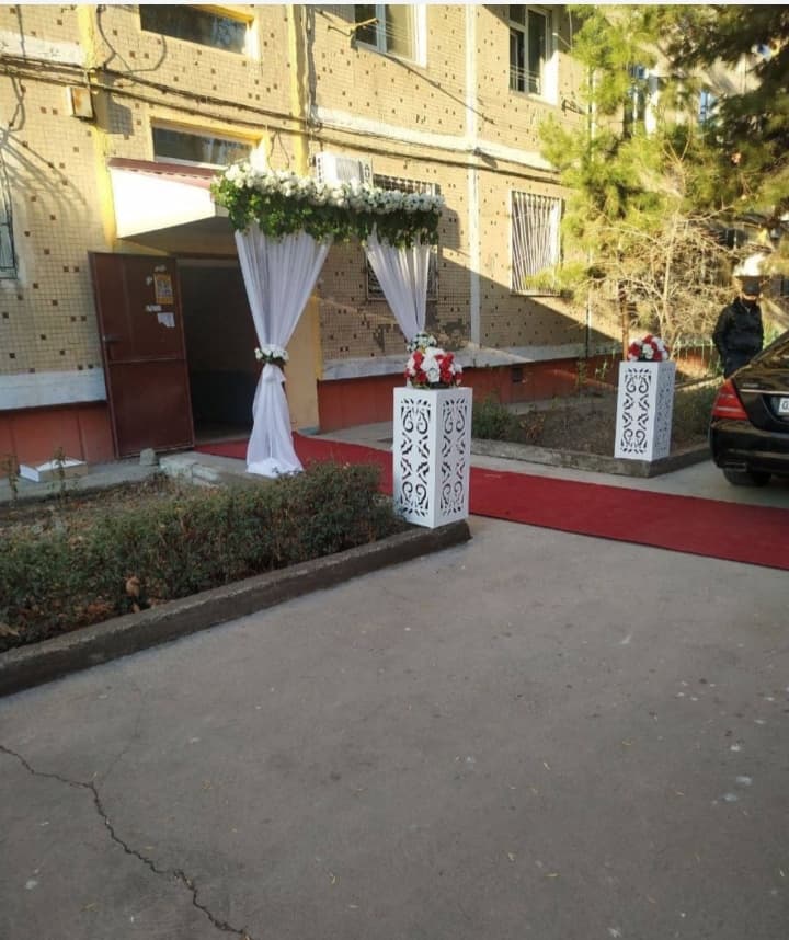 Oformleniya to’y marosimlari bezatish.