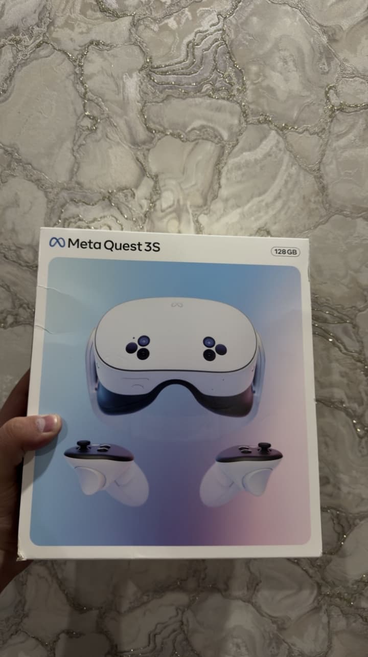 Meta Quest 3s 128GB o'yin ko'zoynaklarini ijaraga oling