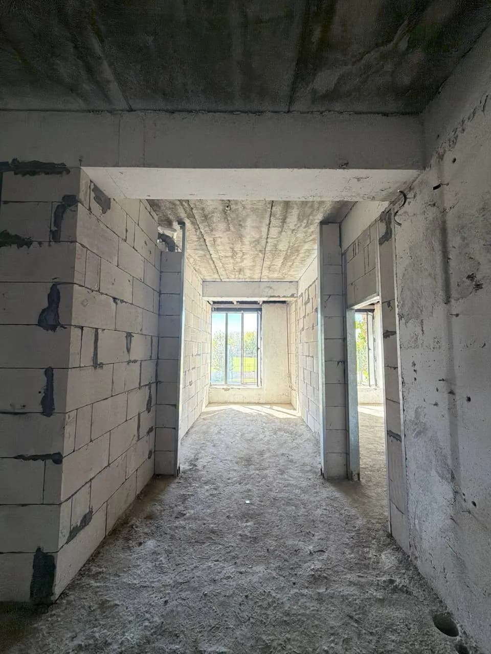 2-комн. квартира, 72 м², коробка, новостройка, Олмазор
