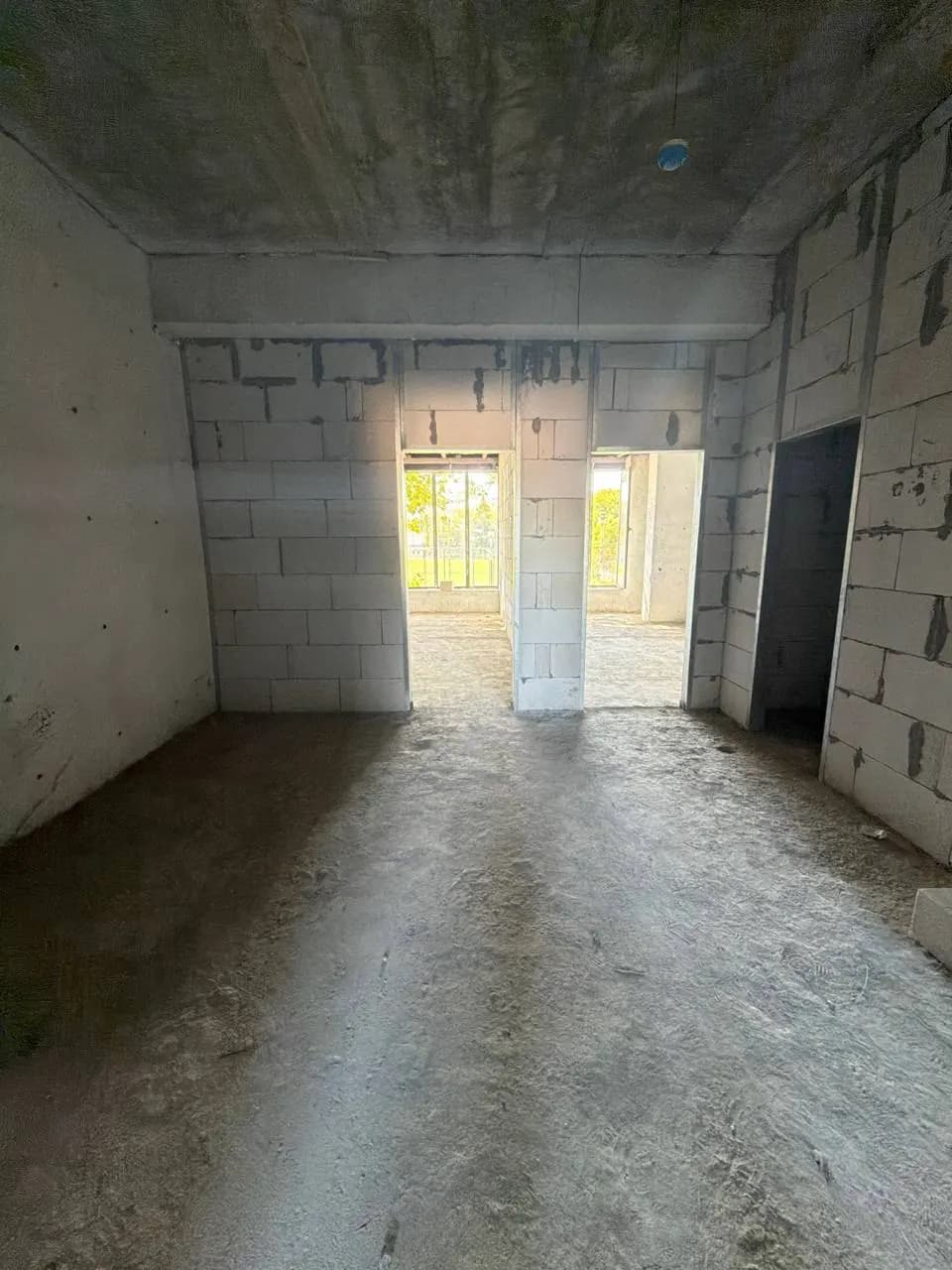 3-комн. квартира, 97.1 м², коробка, новостройка, Олмазор