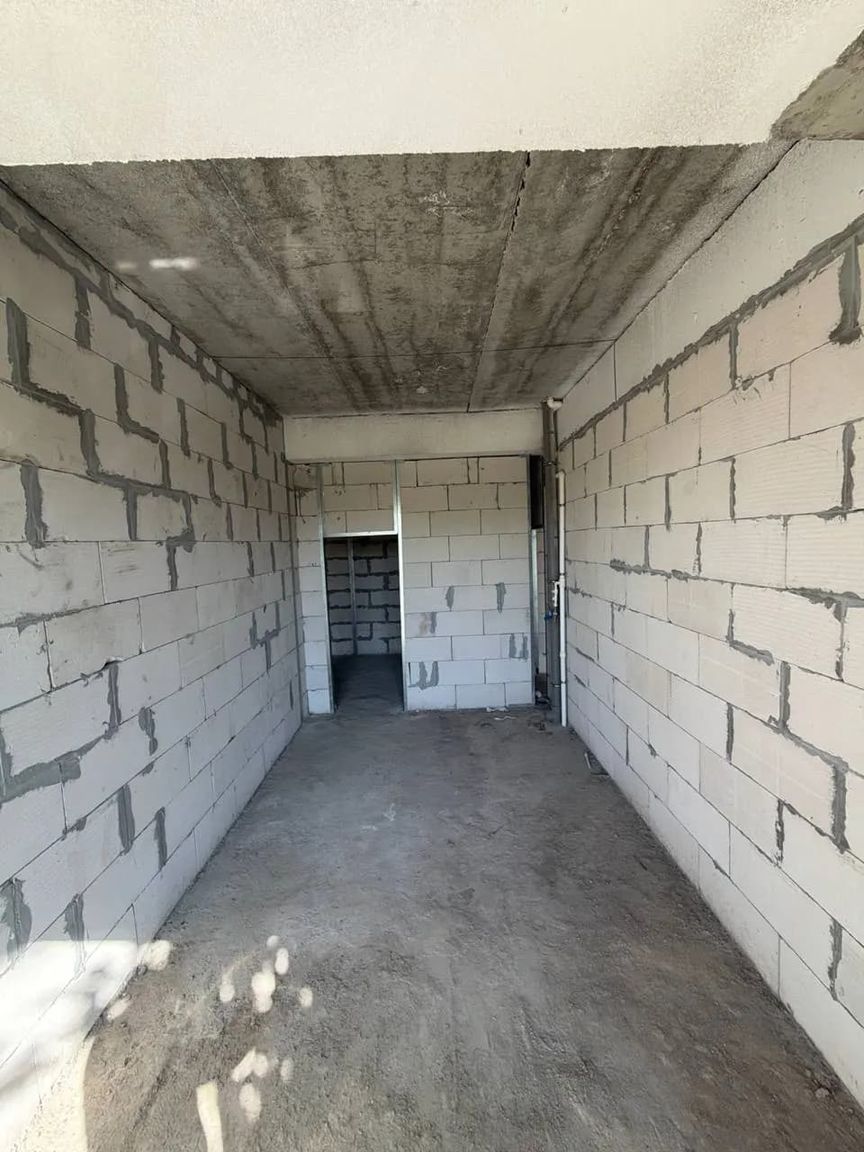 2-комн. квартира, 81.27 м², коробка, новостройка, Олмазор