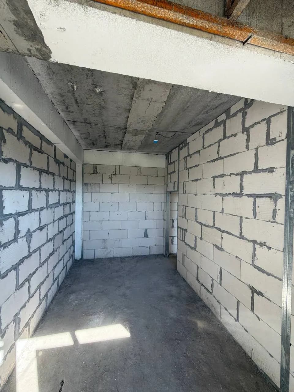 2-комн. квартира, 72.44 м², коробка, новостройка, Олмазор