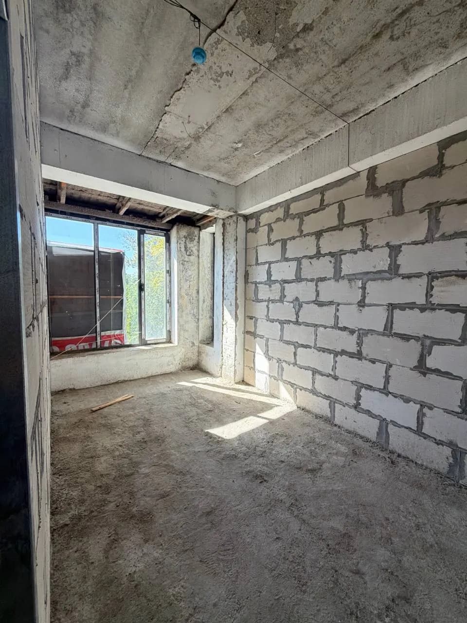 2-комн. квартира, 72.44 м², коробка, новостройка, Олмазор