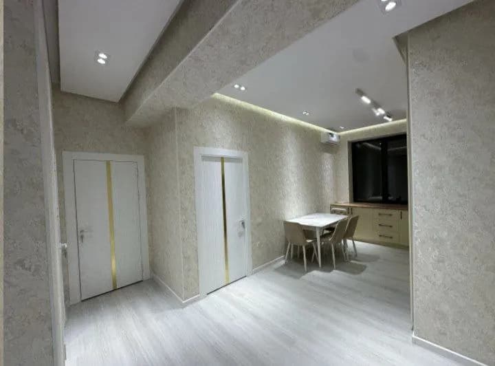 3-комн. квартира, 70 м², евроремонт, Олмазор (Qorasaroy)