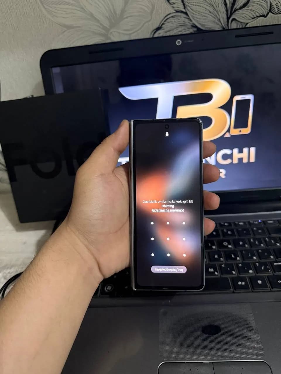 Samsung Z fold 4