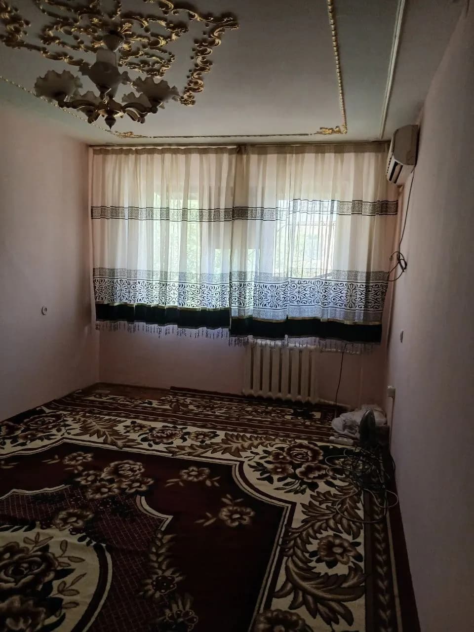 Piridasgir masjidi yaqinida xonadon ijara beriladi