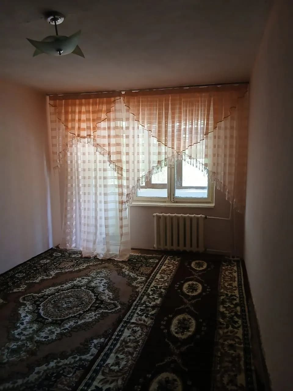 Piridasgir masjidi yaqinida xonadon ijara beriladi