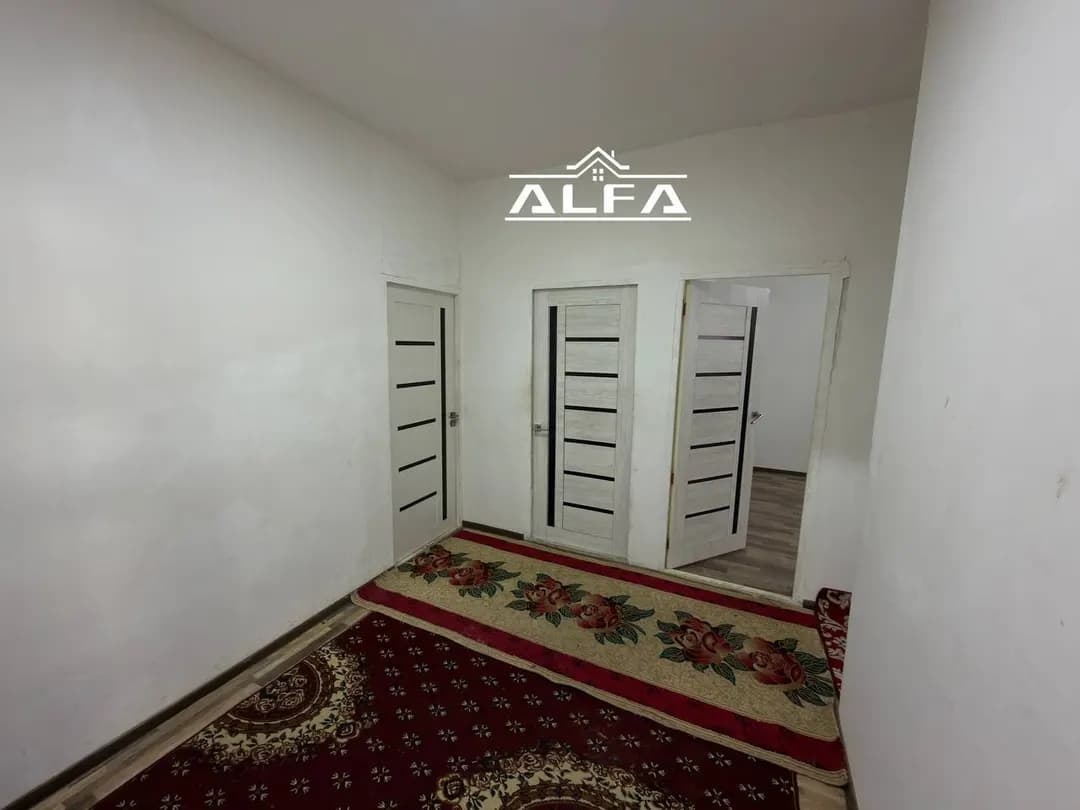 3 xonali 80m2 4-qavat sotiladi