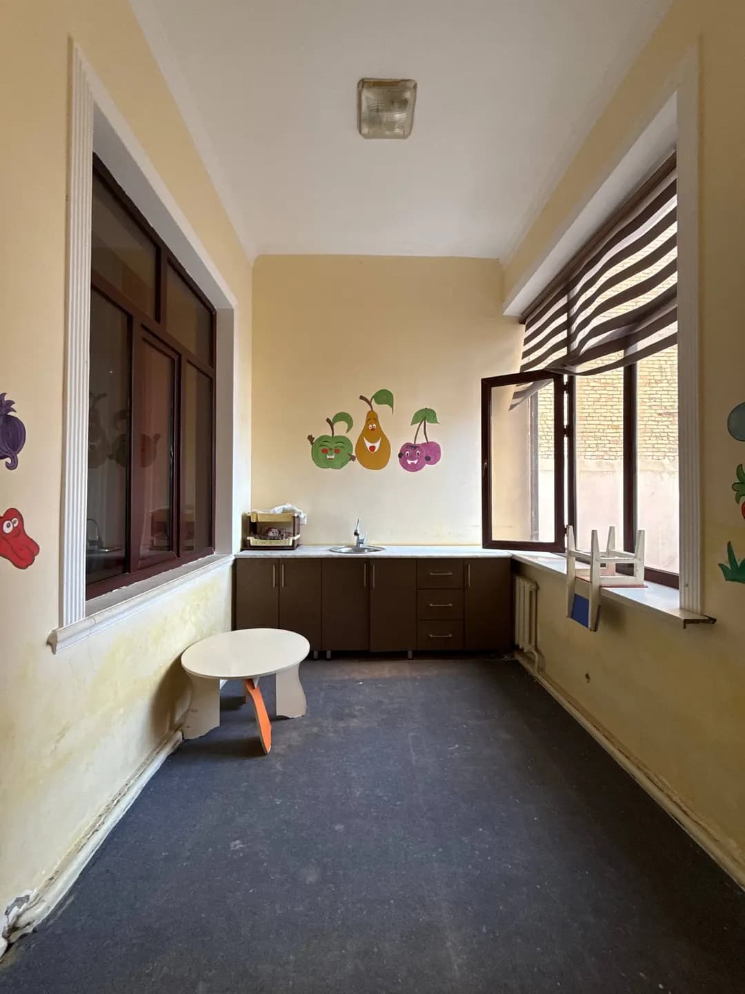 SHAHAR MARKAZIDAN TAYYOR 10 SOTIQLI BOG’CHA SOTILADI