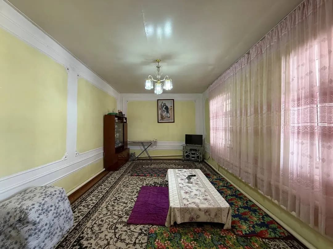 Tayyor 4 sotiqli hovli sotiladi. Barcha xujjatlari joyida Gaz, svet, suvdan muammosi yoq