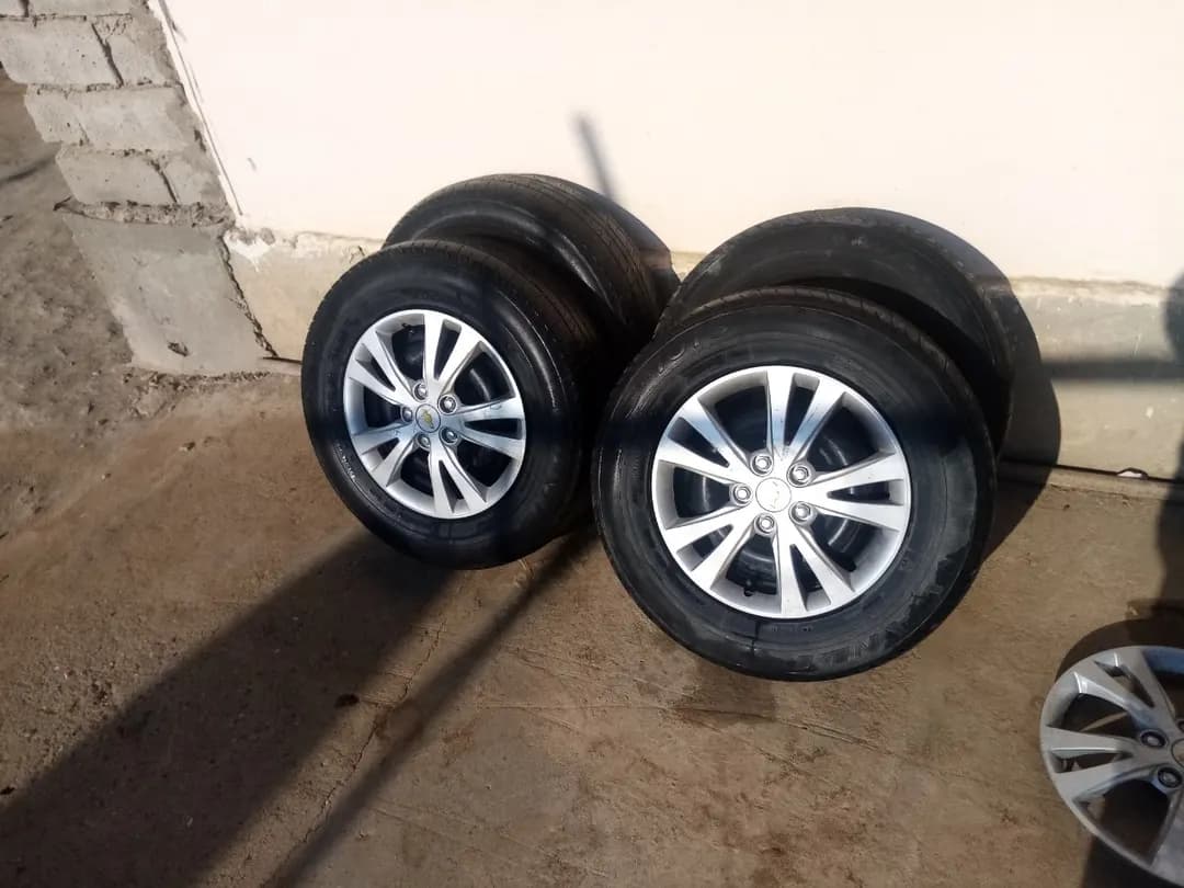 Mers Balloon 205/70 R14 Hall