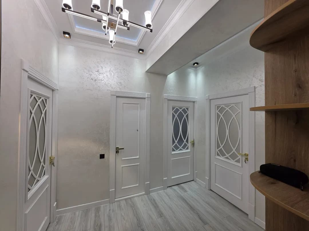 2 xonali 72m² kvartira sotiladi