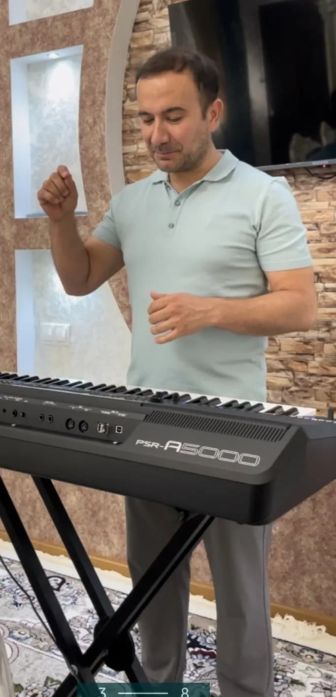 Yamaha PSR a 5000