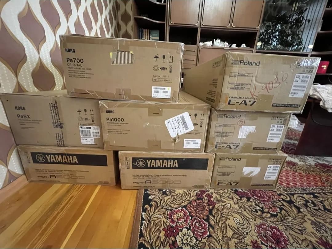 Yamaha PSR a 5000
