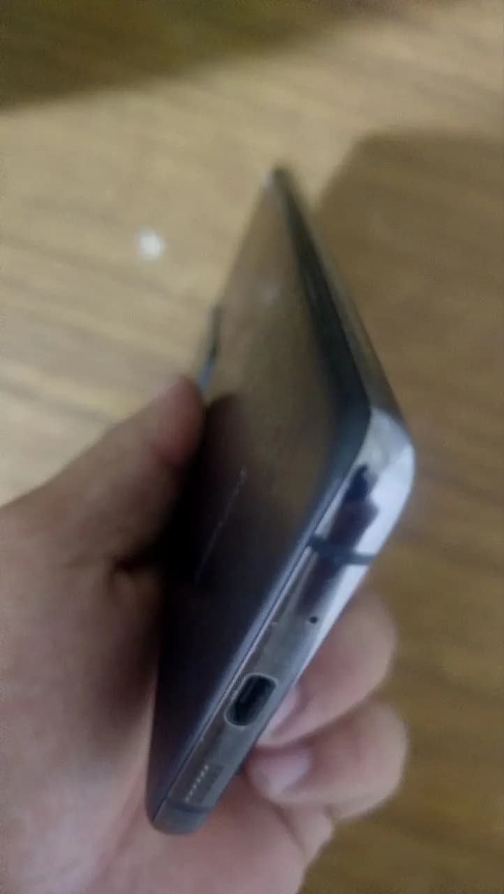 A82 5G  6+6/ 128 GB sotiladi