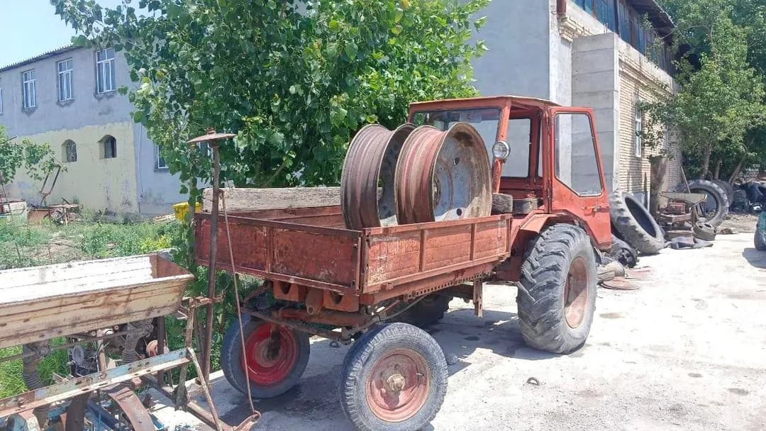 Трактор т-16 сотилади