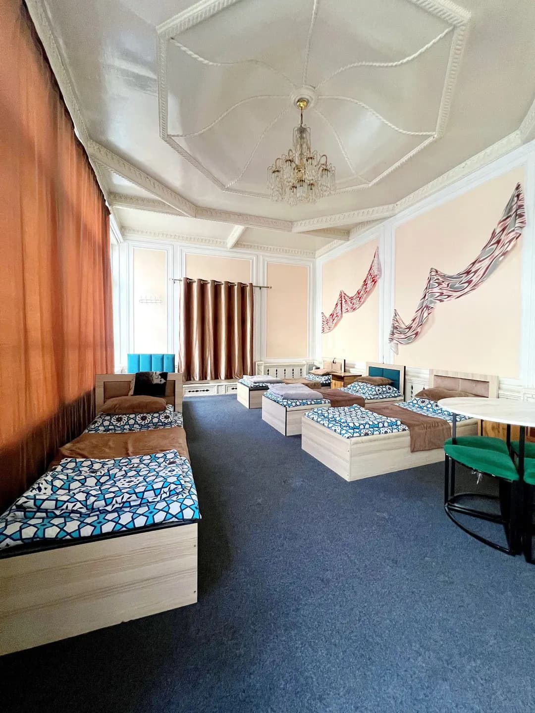 DAY HOSTEL