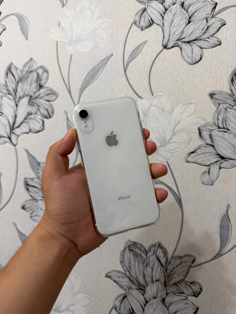 Iphone Xr. 64 Gb sotiladi Ideal tinniq yangidek turibdi