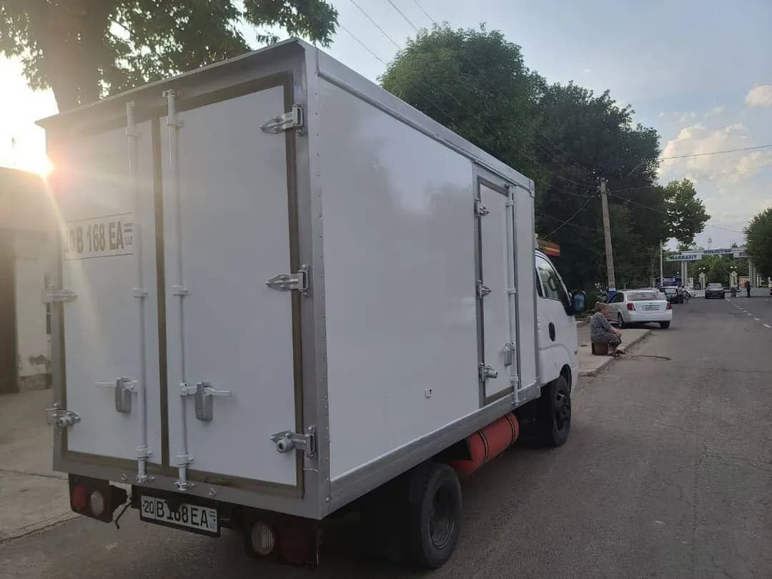 KIA BONGO 3 ТЕРМОС сотилади