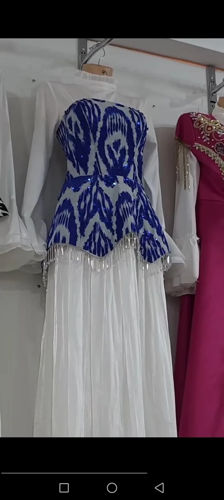 Qiz bazm libosi